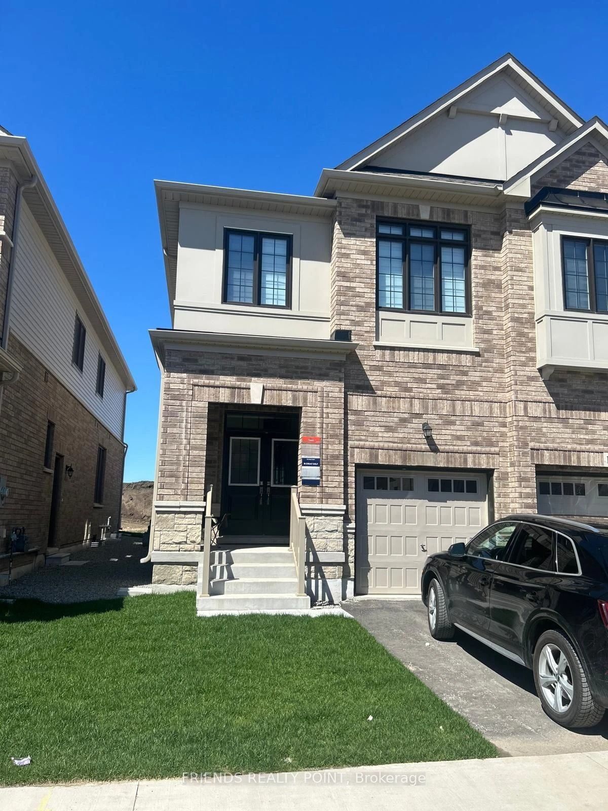 Semi-Detached House for lease at 145 Shepherd Drive, Barrie, Painswick South, L9J 0P9 - MLS: S11964861