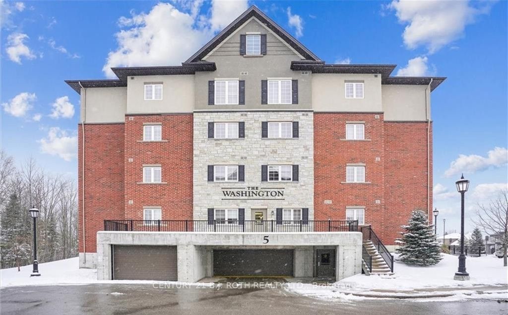 Condo for sale at 205-5 GREENWICH Street, Barrie, Ardagh, L4N 7Y8 - MLS: S11965563