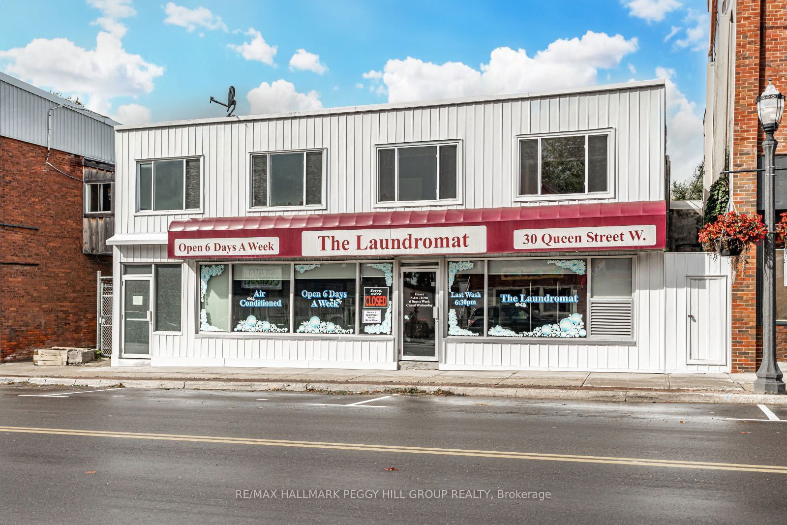 Commercial/Retail for sale at 30 Queen Street, Springwater, Elmvale, L0L 1P0 - MLS: S11967374