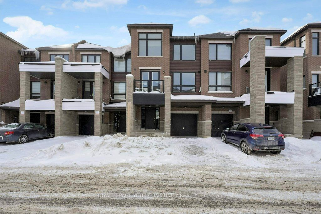 Townhouse for sale at 21 Red Maple Lane, Barrie, Innis-Shore, L9J 0N4 - MLS: S11968111