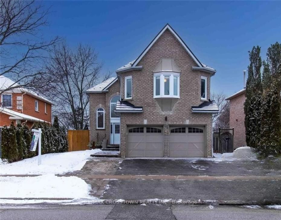 Detached House for lease at 22 Grand Forest Drive, Barrie, Bayshore, L4N 7E8 - MLS: S11968418