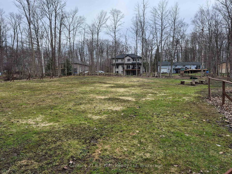 76 McArthur Dr, Penetanguishene, L9M 1W9 | Image 3