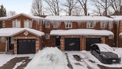 Townhouse sold at 2-38 KENWELL Crescent, Barrie, Ontario, L4N 0Z6 - Holly - MLS: S11970078