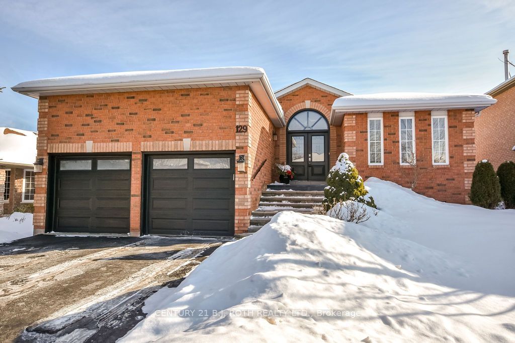 Detached House for sale at 129 GOLDEN MEADOW Road, Barrie, Innis-Shore, L4N 8K3 - MLS: S11970965