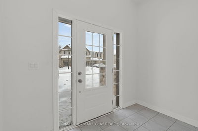 19 Churchlea Mews, Orillia - Orillia image-0-2