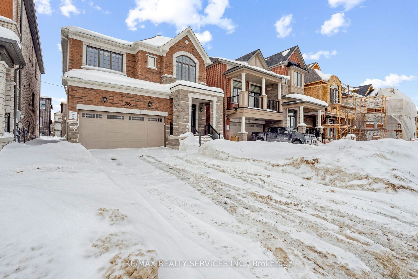 Detached House for sale at 36 Betterridge Trail, Barrie, Rural Barrie Southwest, L9J 0Z6 - MLS: S11972284