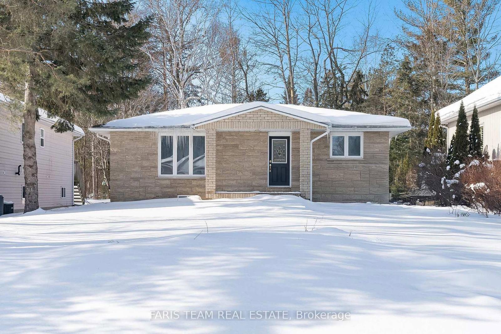 Detached House sold at 80 58th Street, Wasaga Beach, Wasaga Beach, L9Z 1W6 - MLS: S11972812