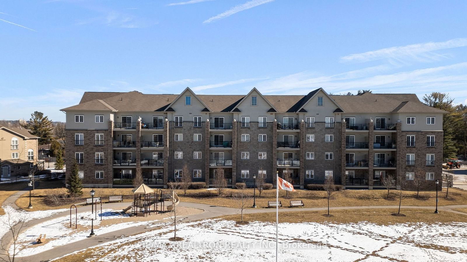 Condo for sale at 107-45 Ferndale Drive, Barrie, Ardagh, L4N 5W7 - MLS: S11973275