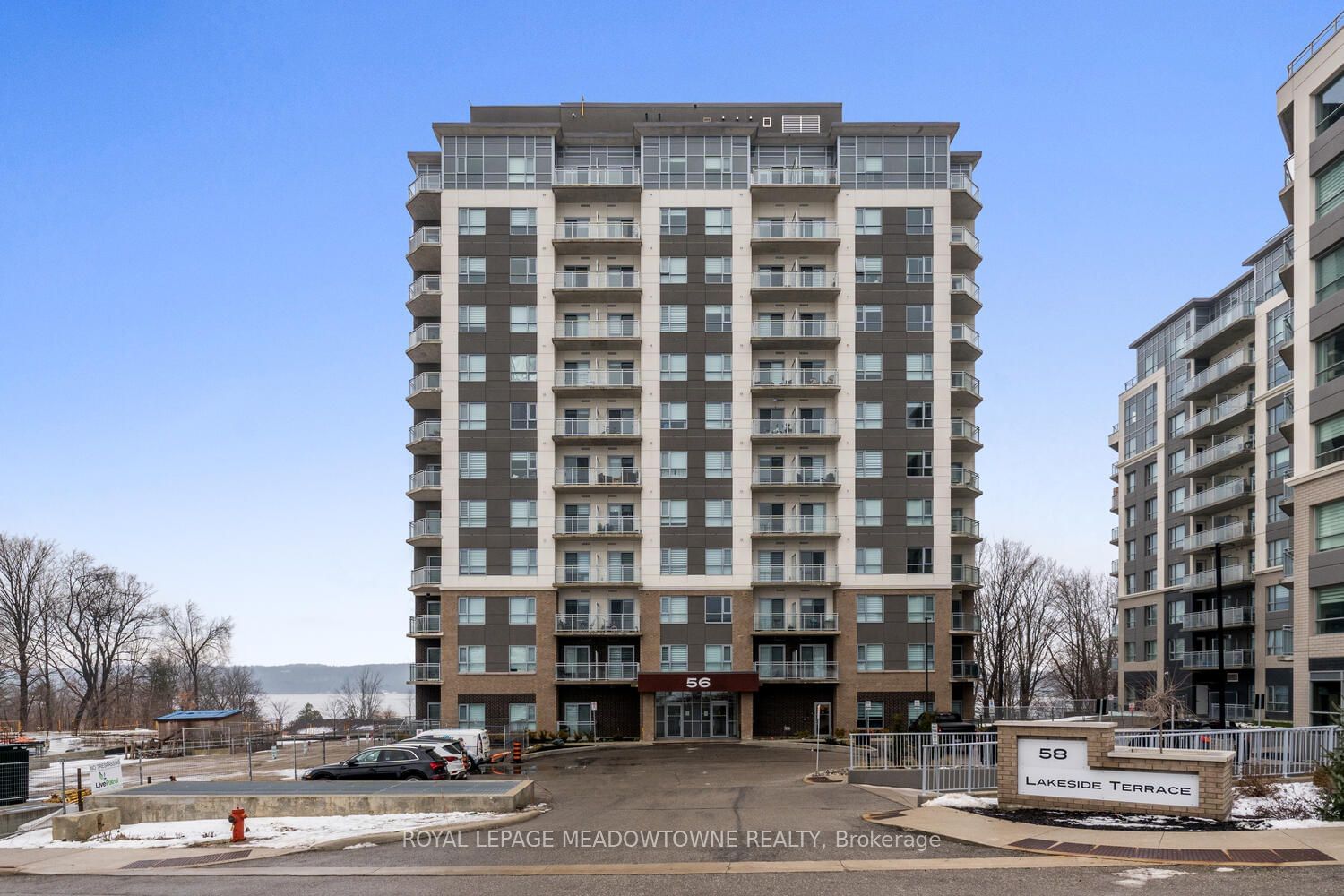 Condo for sale at 705-56 Lakeside Terrace, Barrie, Little Lake, L4M 0L4 - MLS: S11973318