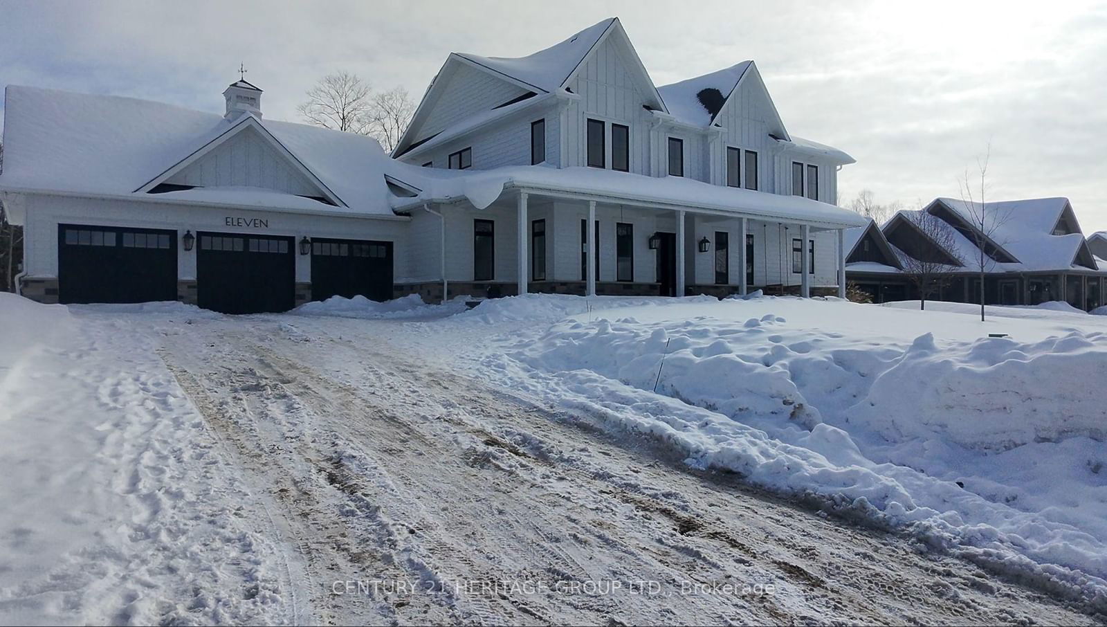 Detached House for sale at 11 Oldenburg Court, Oro-Medonte, Rural Oro-Medonte, L0K 1E0 - MLS: S11973912