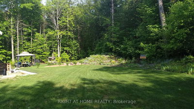 37 Moreau Pkwy, Tiny - Rural Tiny image-0-2