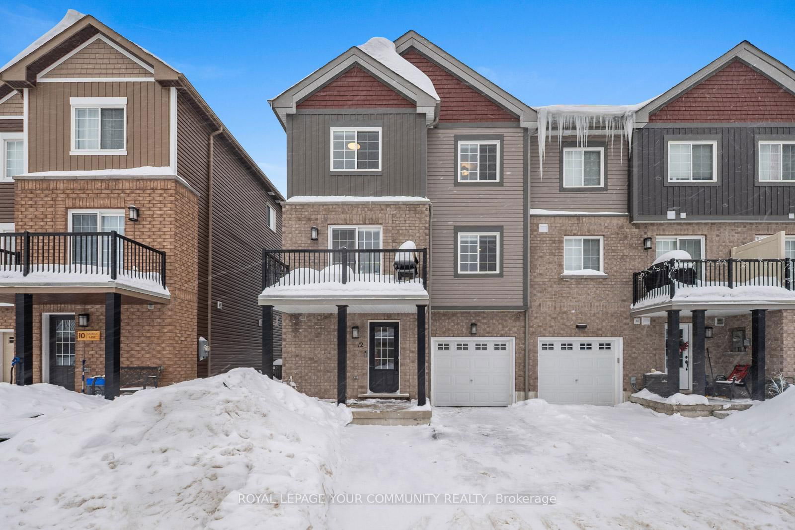 Townhouse for sale at 12 Andean Lane, Barrie, Rural Barrie Southwest, L9J 0J4 - MLS: S11976334