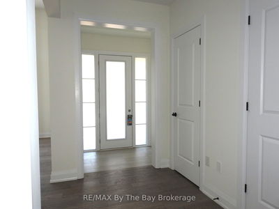35 Del Ray Cres, Wasaga Beach - Wasaga Beach image-0-3