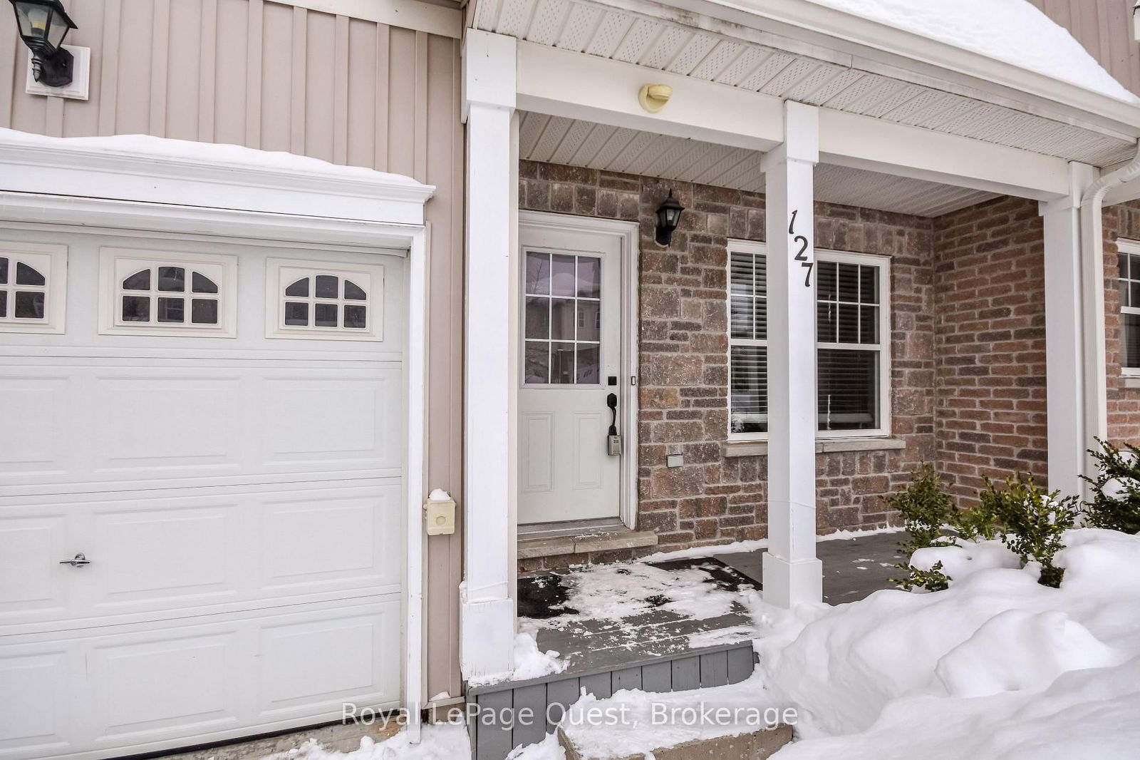 Townhouse sold at 127-800 WEST RIDGE Boulevard, Orillia, Orillia, L3V 0A1 - MLS: S11978339