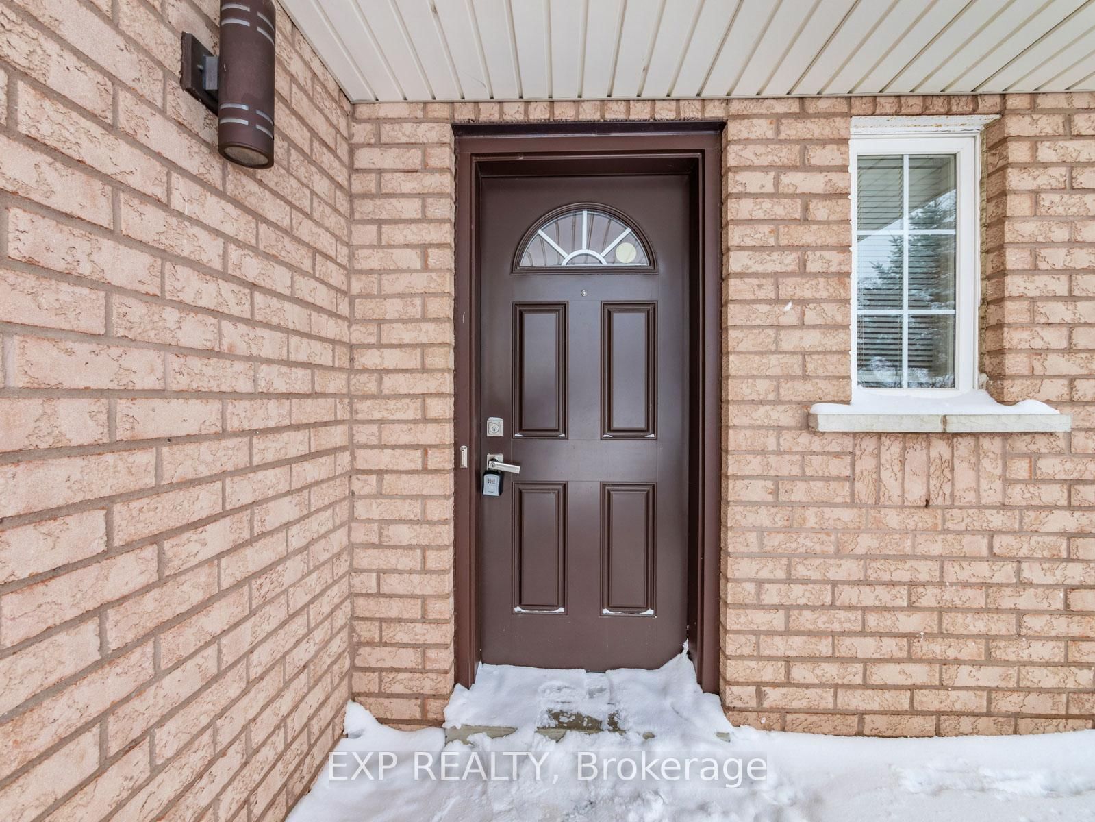 Detached House for sale at 52 Stanley Street, Barrie, East Bayfield, L4M 6V6 - MLS: S11978735