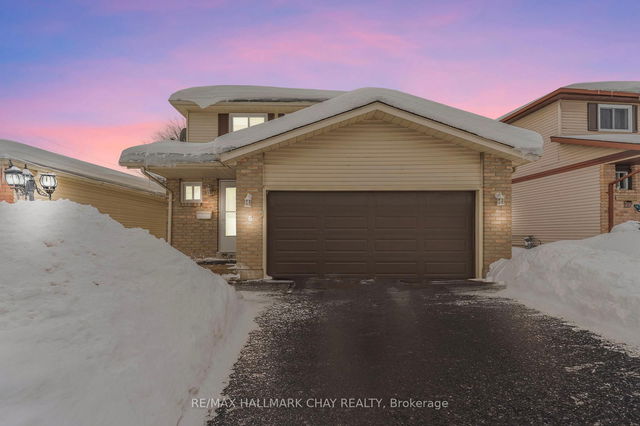 6 Fletcher Drive