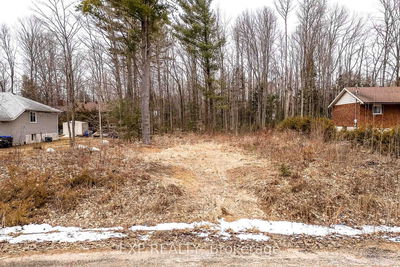 98 Rue Vanier, Tiny - Rural Tiny image-0-2