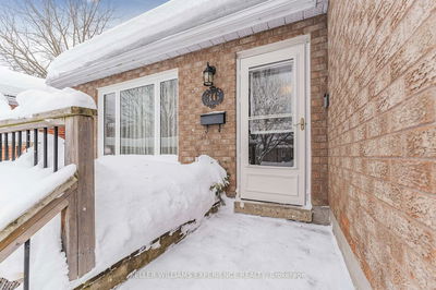 36 ENGEL Cres, Barrie - Letitia Heights image-0-3