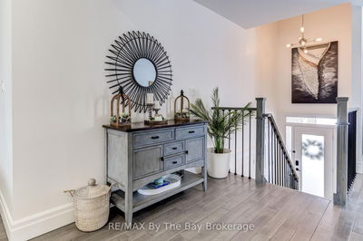 280 Robinson Rd, Wasaga Beach - Wasaga Beach image-0-4