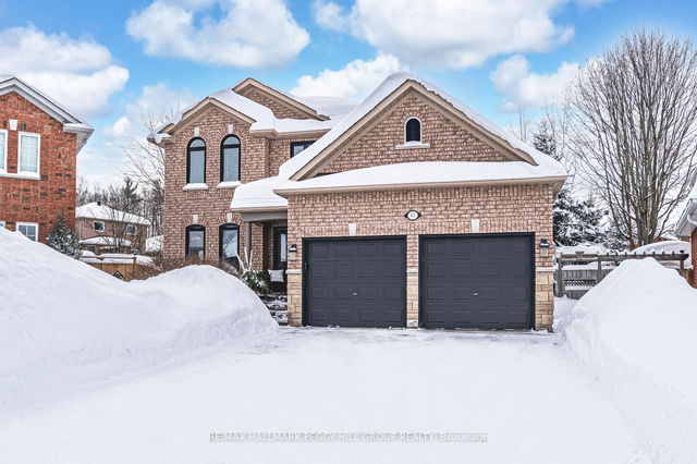 15 Sandalwood Court