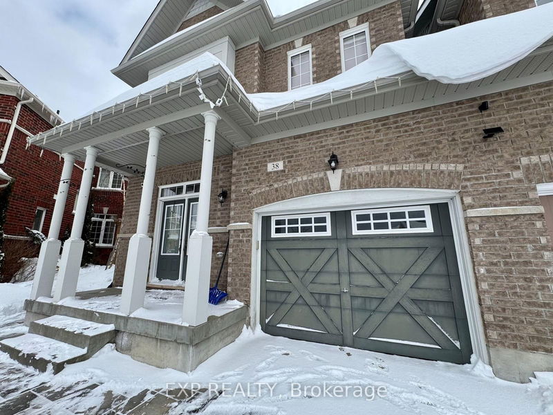 home for lease on Room For Rent-38 Pearcey Crescent