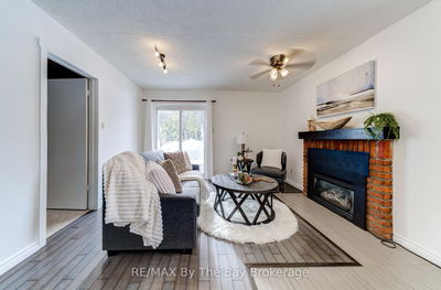 Unit 26 — 17 DAWSON Dr, Collingwood - Collingwood