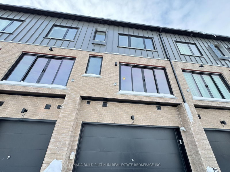 9 Rainwater Lane, Barrie, L4N 9J6 | Image 2