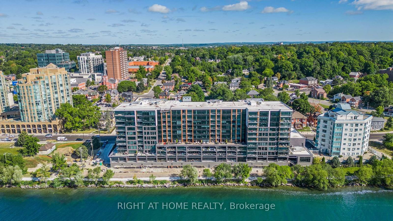 Condo for sale at 720-185 Dunlop Street, Barrie, Lakeshore, L4N 1B4 - MLS: S11988063