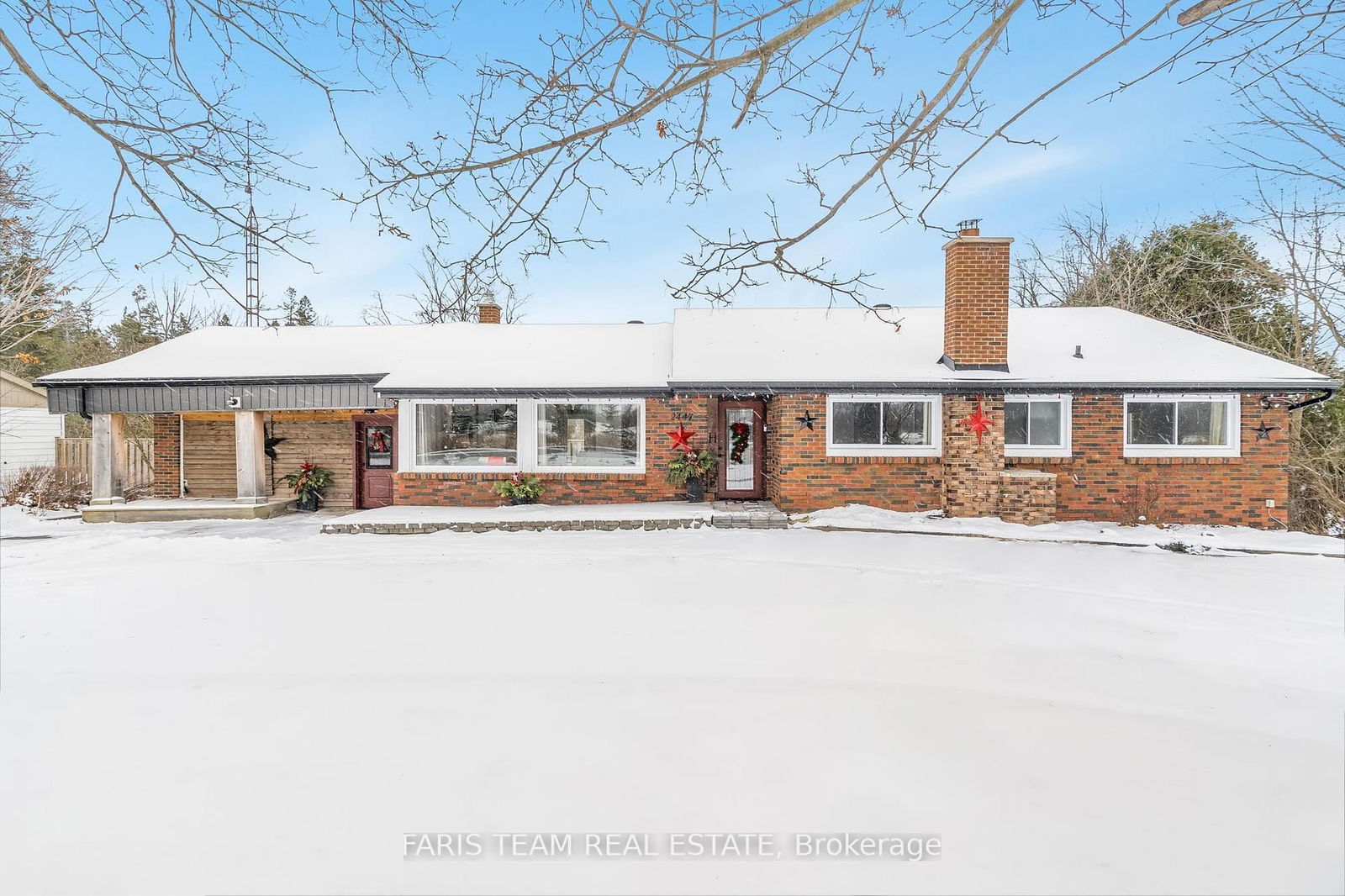 Building at 2447 Ridge Road, Oro-Medonte, Shanty Bay