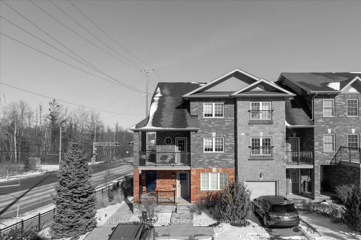 Condo for sale at 1-57 FERNDALE Drive, Barrie, Ardagh, L4N 5W9 - MLS: S11998094