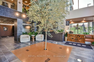 Unit 202 — 15 Kneeshaw Dr, Barrie - Innis-Shore image-0-2