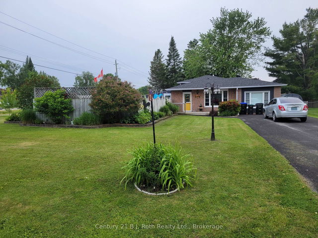 2 Lynn Street