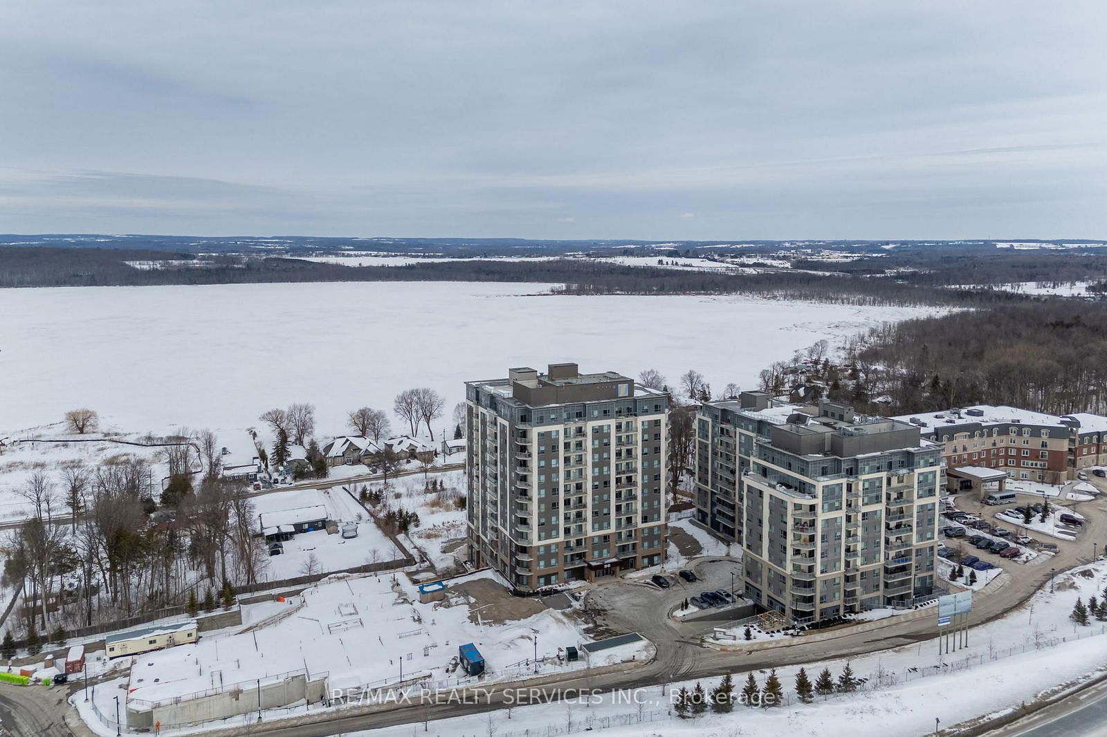 Condo for sale at 108-56 Lakeside Terrace, Barrie, Little Lake, L4M 0L5 - MLS: S12003653