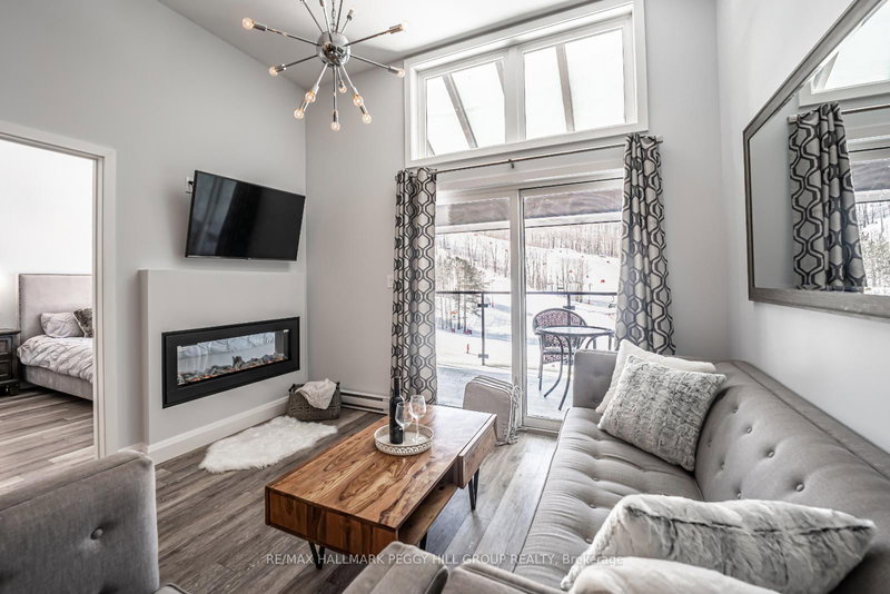 503 - 80 Horseshoe Blvd, Oro-Medonte, L4M 4Y8 | Image 3