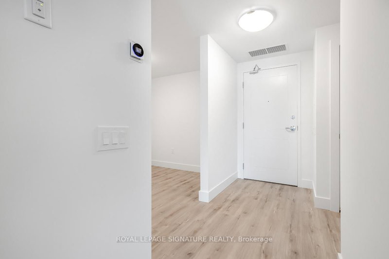 325 - 4 Kimberly Lane, Collingwood, L9Y 5T6 | Image 3