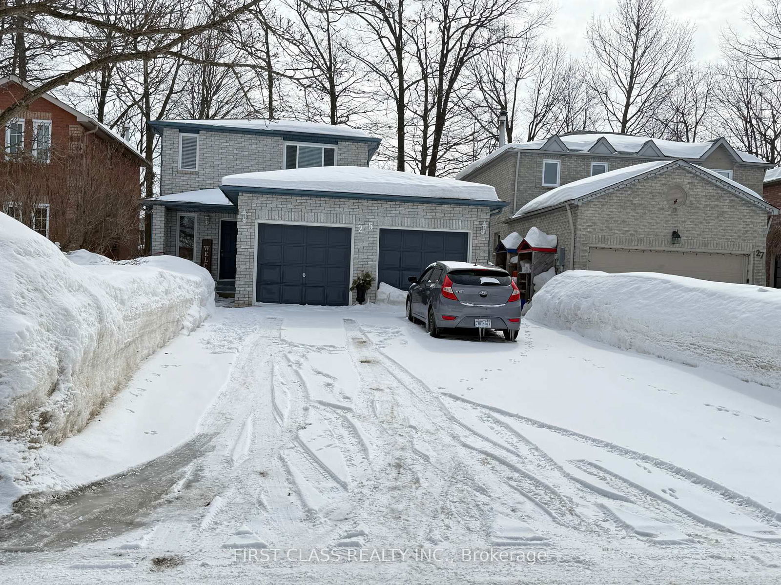 Detached House for sale at 25 MCVEIGN Drive, Barrie, Northwest, L4N 7E2 - MLS: S12006389