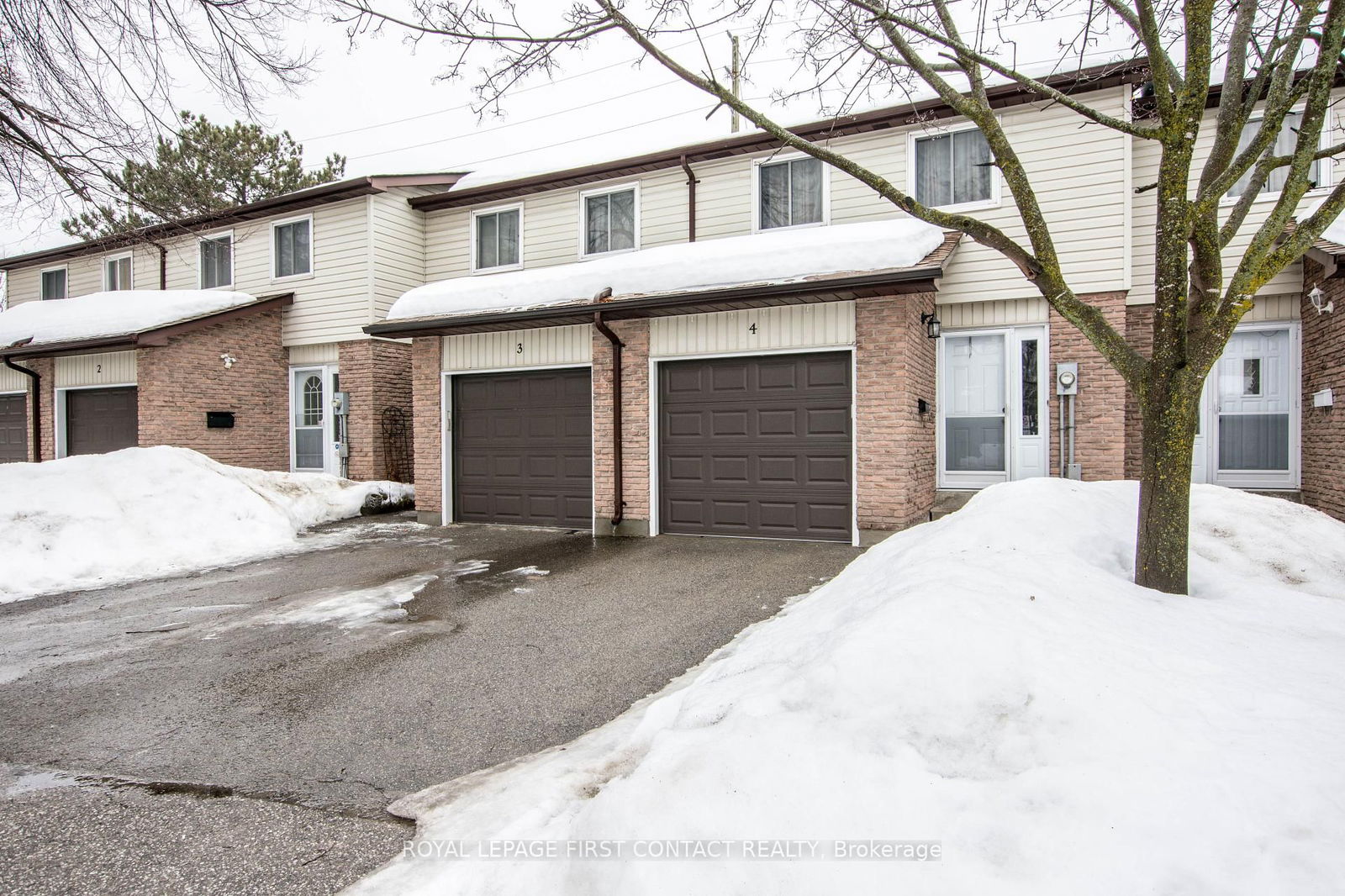 Townhouse for sale at 4-261 Rose Street, Barrie, Wellington, L4M 2V3 - MLS: S12006631