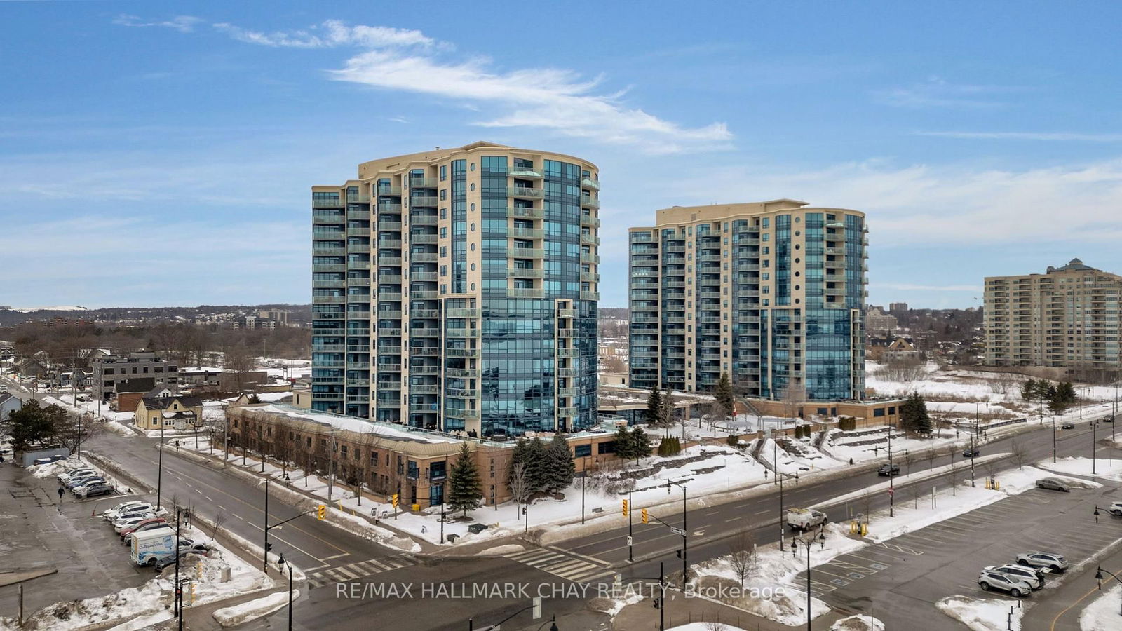 Condo for sale at 1108-37 Ellen Street, Barrie, City Centre, L4N 6G2 - MLS: S12007209