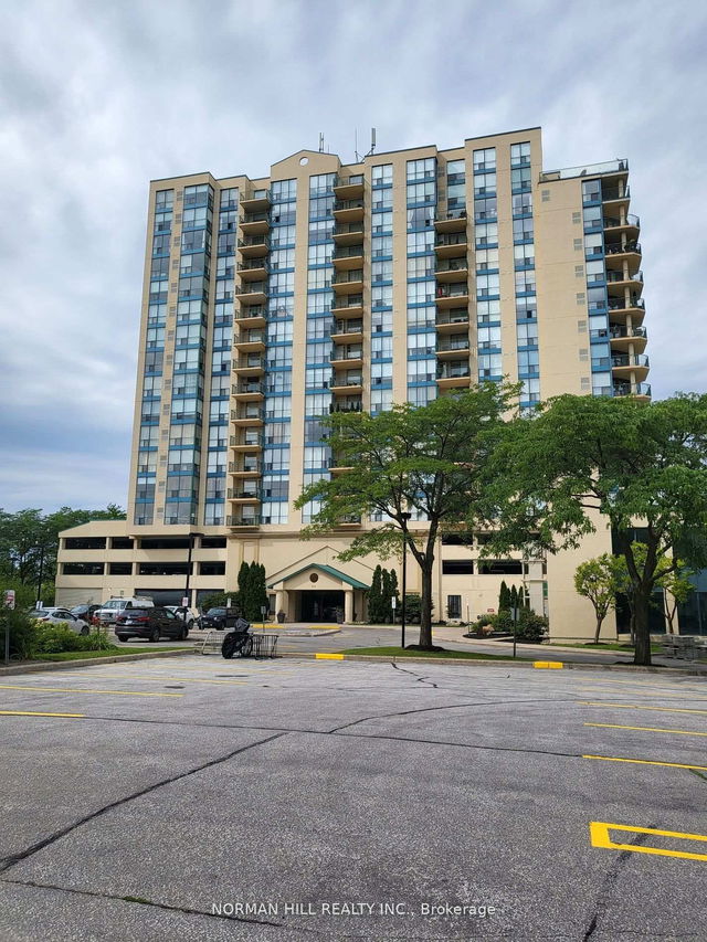 1111 - 65 Ellen Street