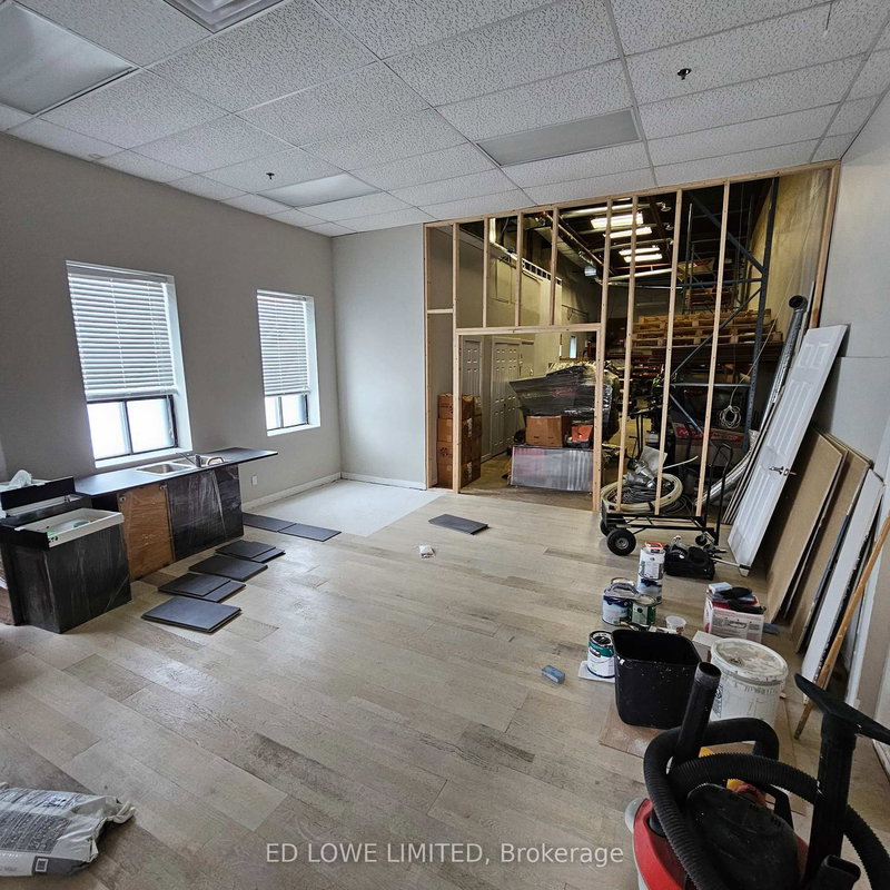 1A - 40 Bell Farm Rd, Barrie, L4M 5L3 | Image 3