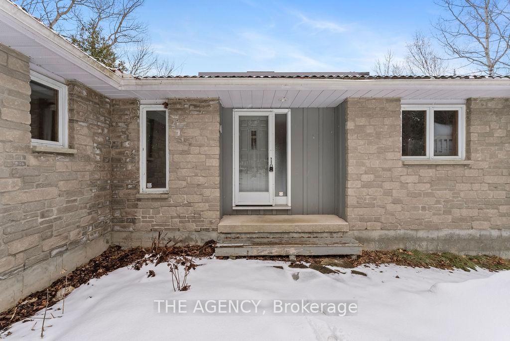 Detached House sold at 570 Silver Birch Drive, Tiny, Rural Tiny, L9M 0M5 - MLS: S12010511