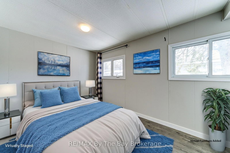 50 GEORGIAN GLEN Dr, Wasaga Beach, L9Z 1K7 | Image 2