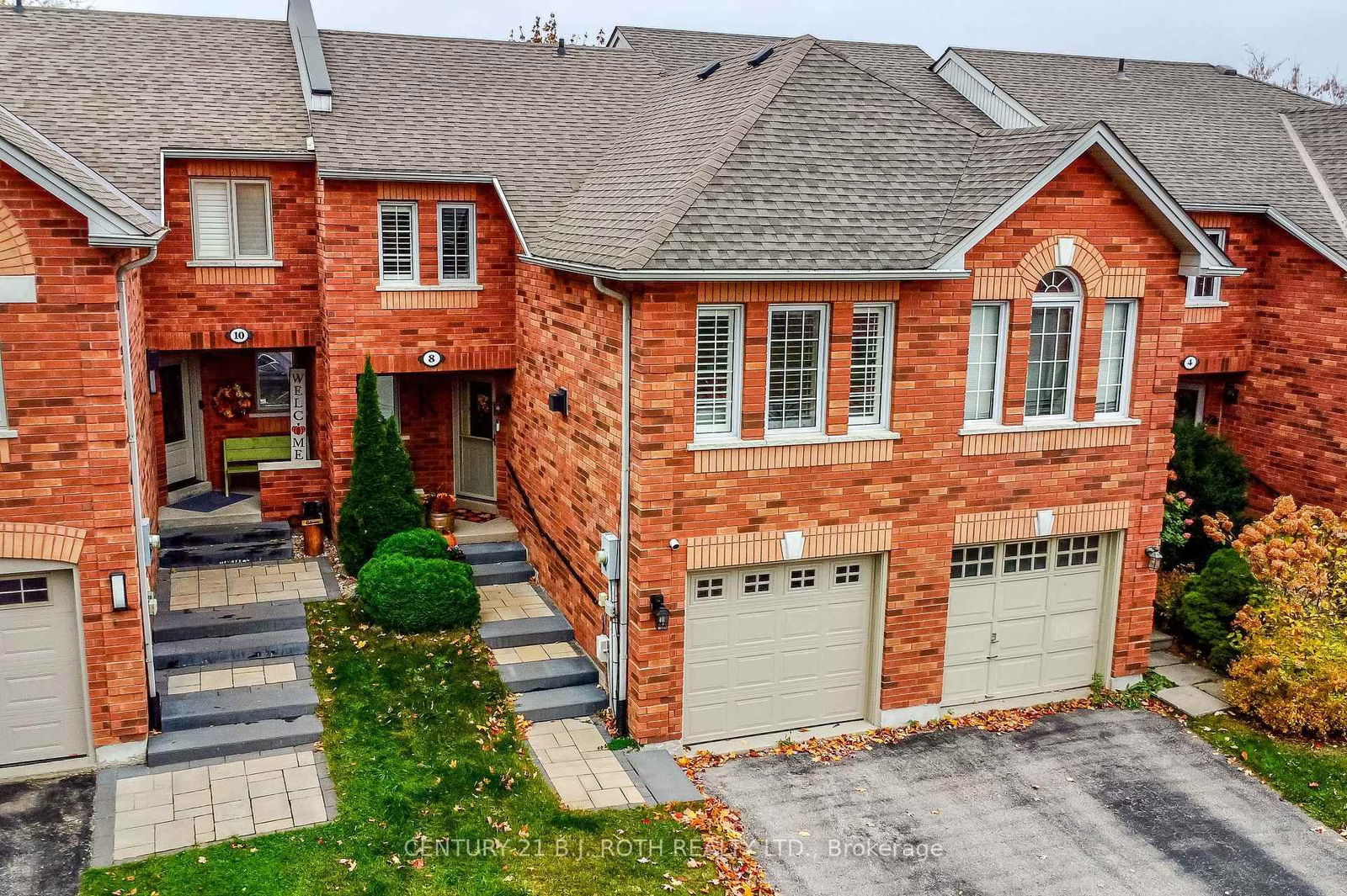 Townhouse for sale at 8 Bailey Court, Barrie, Allandale, L4N 8N1 - MLS: S12014765