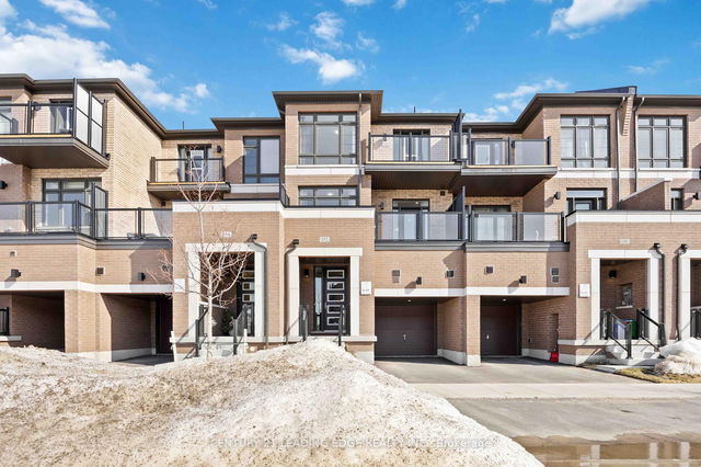 152 TURNBERRY Lane