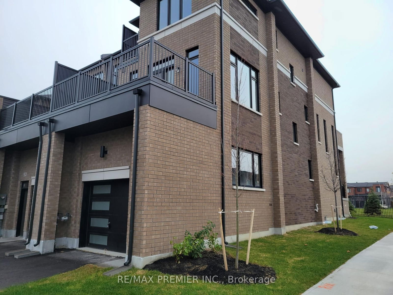 Townhouse for sale at 41 Cherry Hill Lane, Barrie, Painswick South, L4N 6K7 - MLS: S12019448