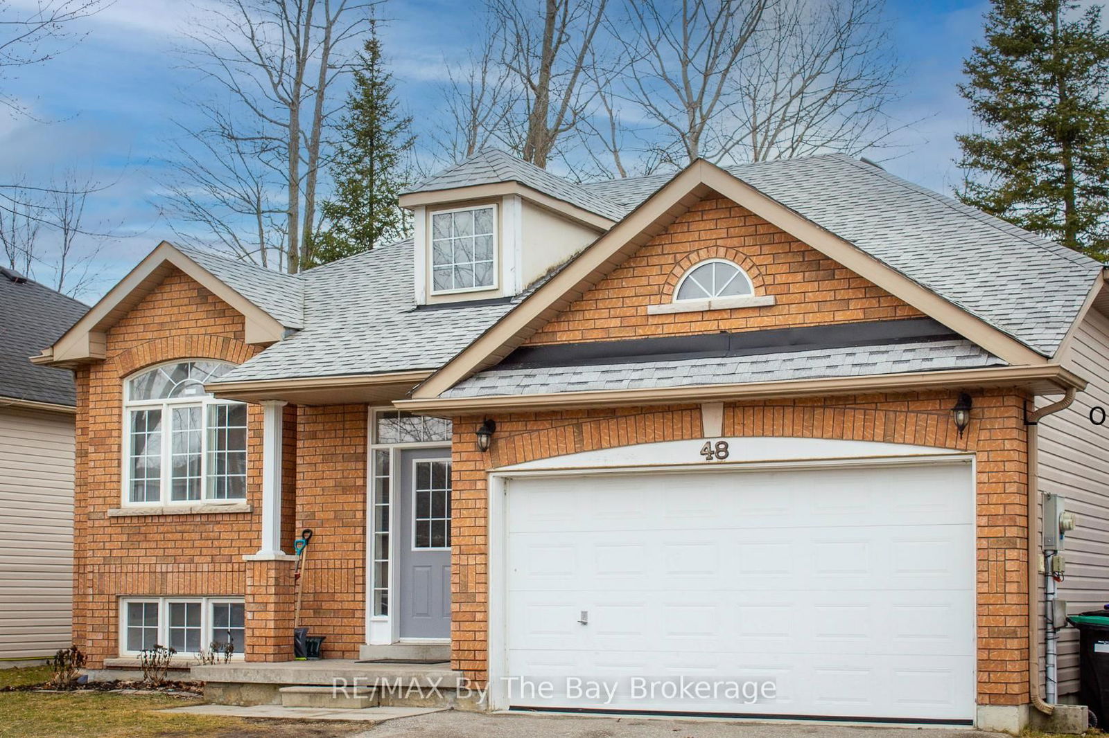 Detached House for sale at 48 Rose Valley Way, Wasaga Beach, Wasaga Beach, L9Z 3C4 - MLS: S12022335