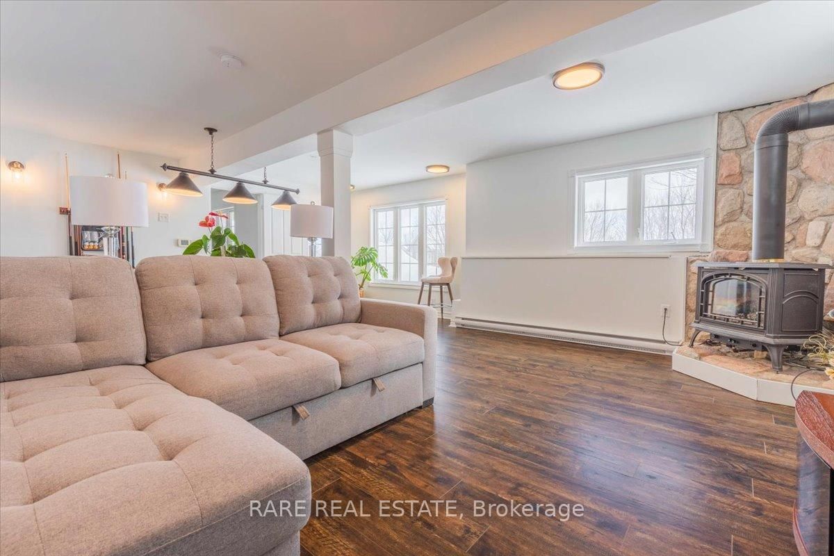 Detached House sold at 26 Ironwood Trail, Oro-Medonte, Ontario, L0K 1E0 - Sugarbush - MLS: S12025225