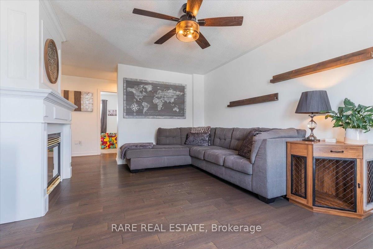 Detached House sold at 26 Ironwood Trail, Oro-Medonte, Ontario, L0K 1E0 - Sugarbush - MLS: S12025225