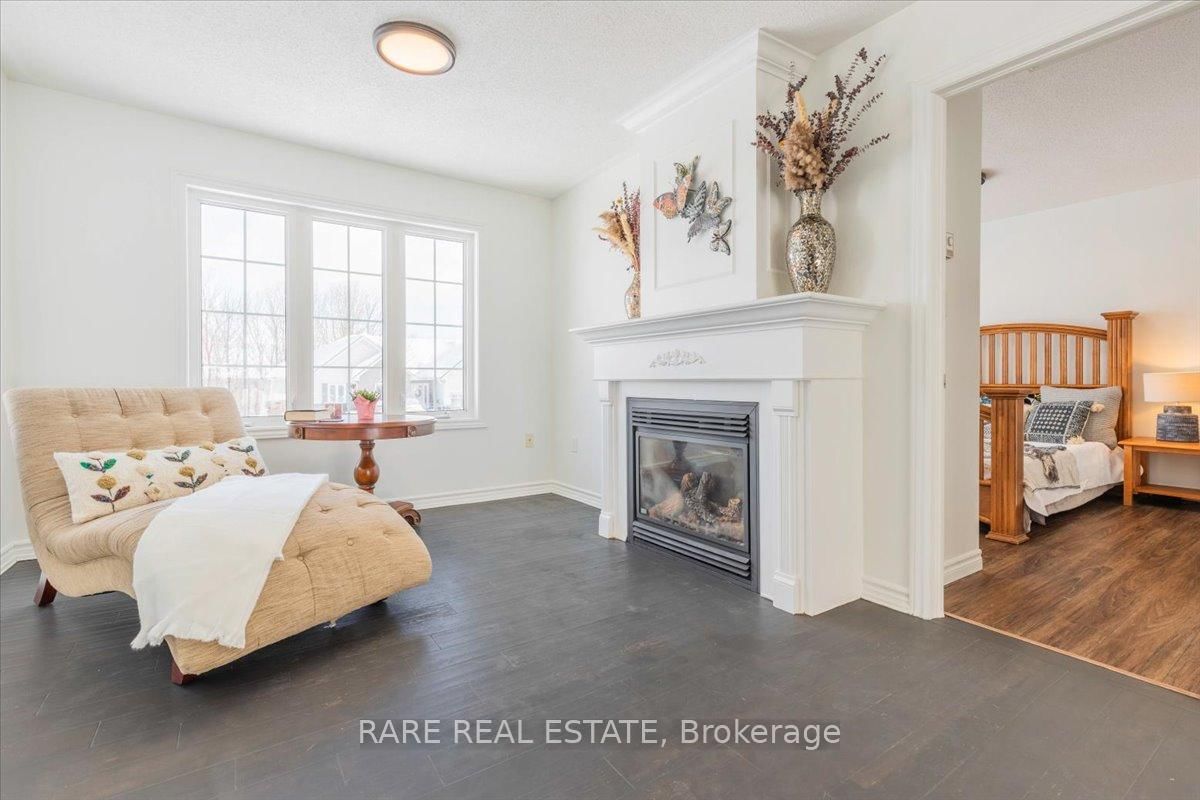 Detached House sold at 26 Ironwood Trail, Oro-Medonte, Ontario, L0K 1E0 - Sugarbush - MLS: S12025225