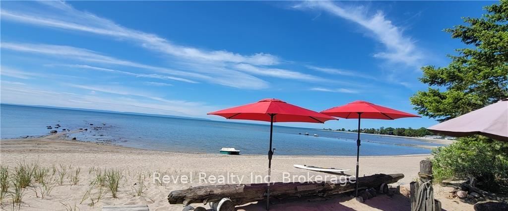 Detached House for sale at 1336 Tiny Beaches Road, Tiny, Rural Tiny, L9M 0H3 - MLS: S12025341